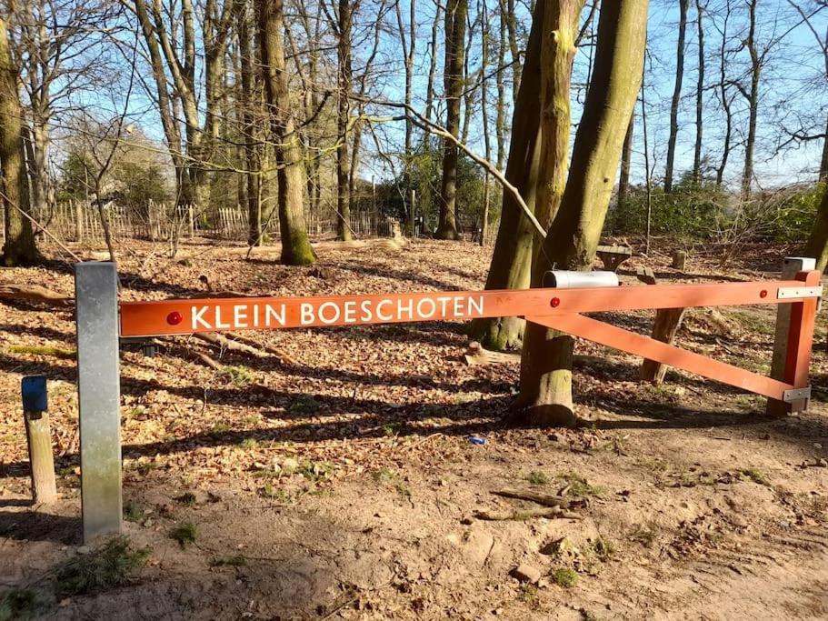 Gezellig Ingerichte Blokhut Op Een Rustig Park! Putten Exteriör bild